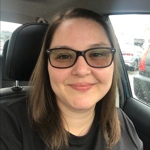 Meet your Posher, Stacey